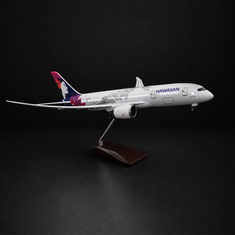 Hawaiian Airlines Boeing 787-9 Dreamliner 1:130 Scale