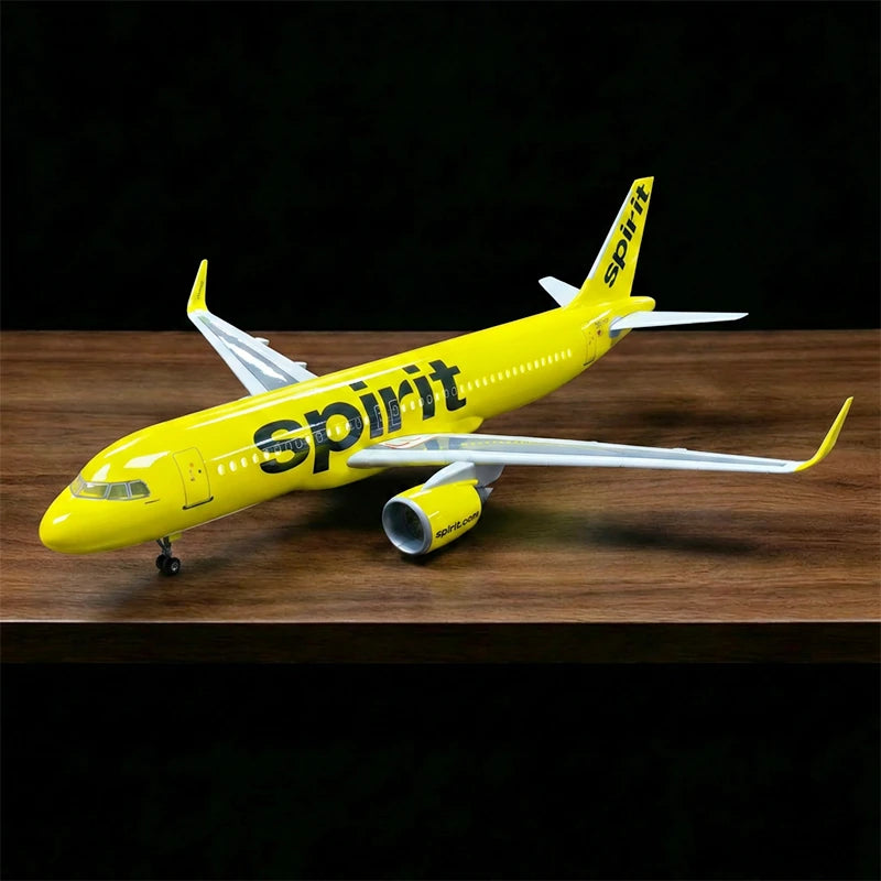 Spirit Airlines A320neo model airplane 1:80 scale collectible aircraft model with realistic details and LED lighting