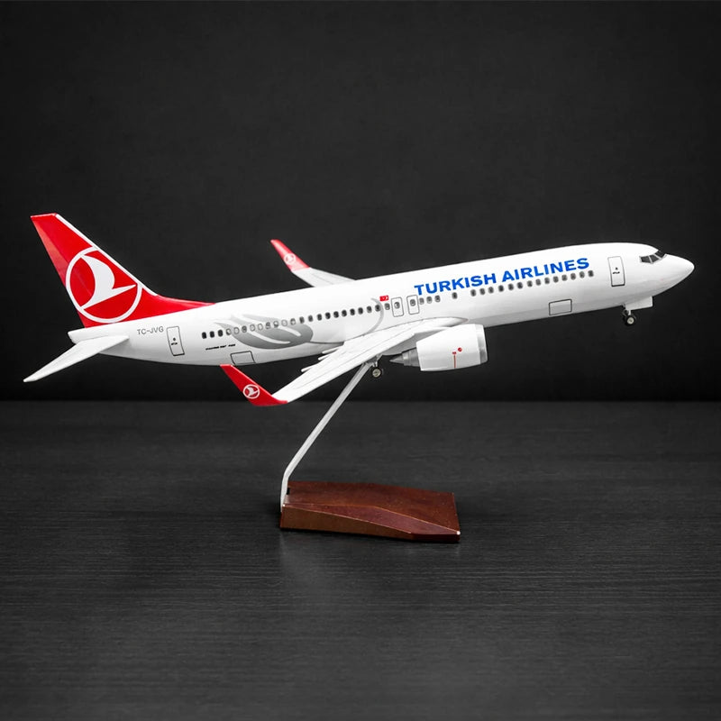 Turkish Airlines Boeing 737-800 1:85 Scale Aircraft Model Display