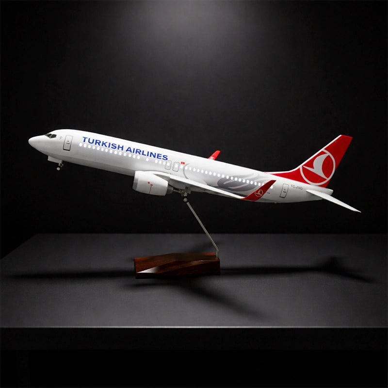 Turkish Airlines Boeing 737-800 1:85 Scale Aircraft Model Display