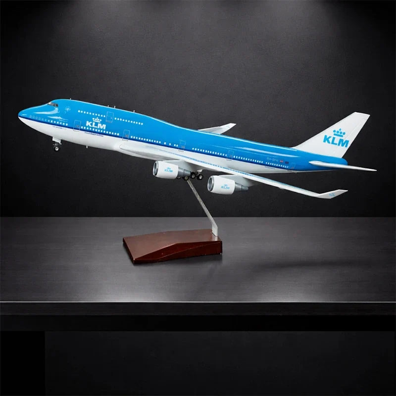 What Are the Best Unique Aviation Gifts for Airplane Lovers? (2026 Guide)