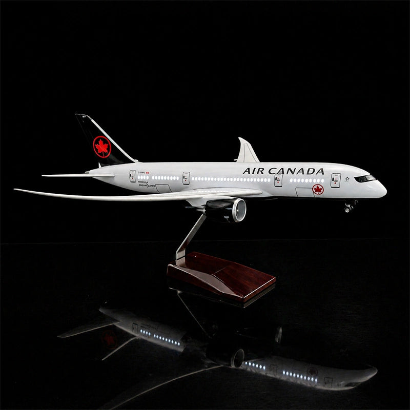 Air Canada Boeing 787-9 model aircraft 1:130 scale on display stand