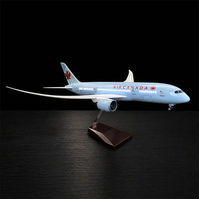 large scale Air Canada 787-8 Dreamliner model plane detailed aircraft display model