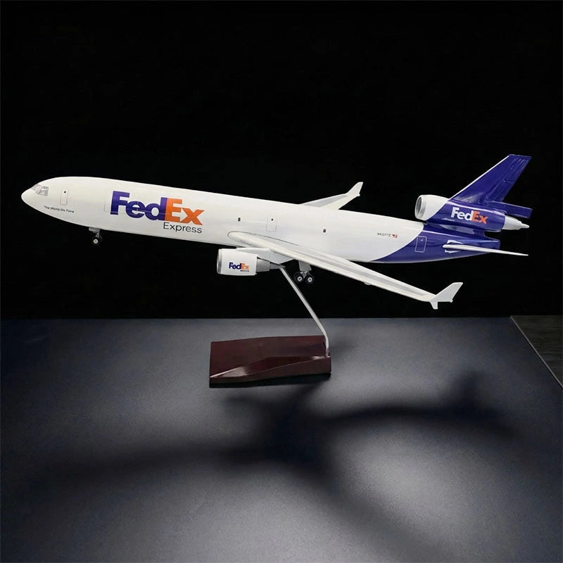 McDonnell Douglas MD-11 Model 1:130 – Premium Diecast Aircraft Display
