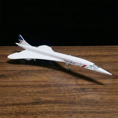 large scale Concorde model airplane 1:125 Singapore Airlines British Airways livery detailed aircraft display model