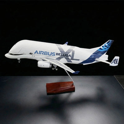 large scale Airbus Beluga XL model airplane 1:150 detailed aircraft display model