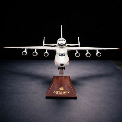 large scale Antonov An-225 Mriya 1:200 diecast model airplane with Buran space shuttle detailed display model