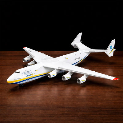 Antonov An-225 Mriya model aircraft 1:200 scale on display stand