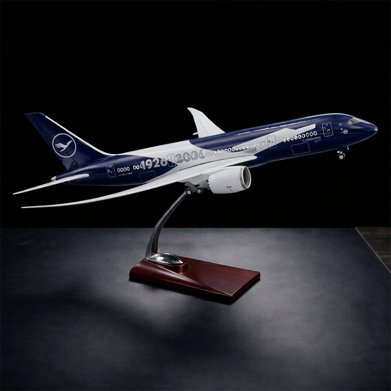 Boeing 787-9 Dreamliner Model 1:130 – Premium Diecast Aircraft Display