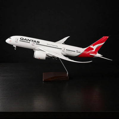 Qantas Boeing 787-9 Dreamliner 1:130 Scale
