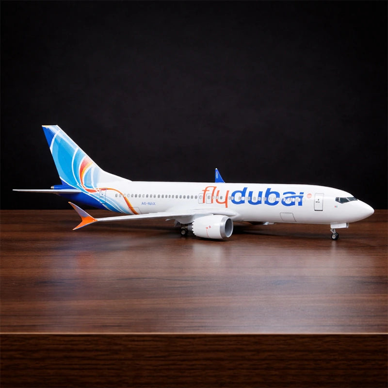 Flydubai Boeing 737 MAX 8 Model 1:85 Scale – Premium Aircraft Display