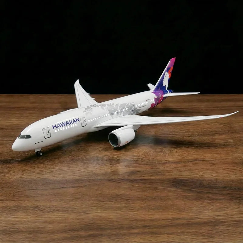 Hawaiian Airlines Boeing 787-9 Dreamliner 1:130 Scale