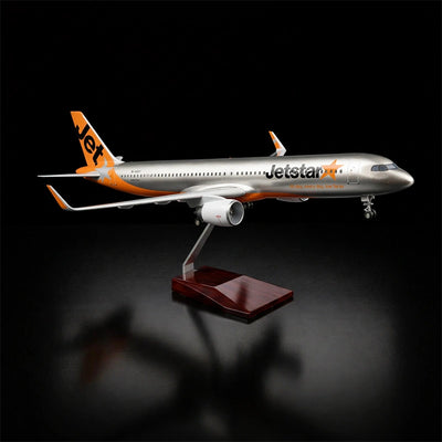 Jetstar Airbus A321neo 1:100 Scale
