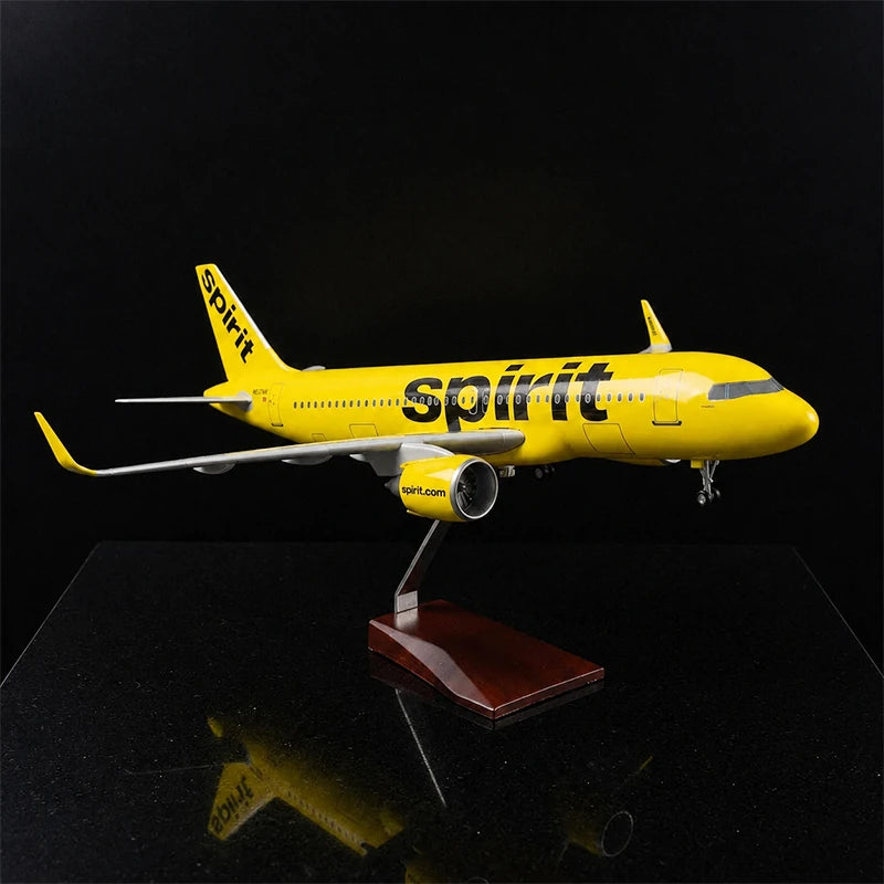 Spirit Airlines A320neo model airplane 1:80 scale collectible aircraft model with realistic details and LED lighting