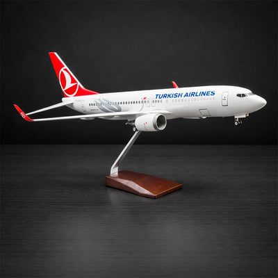 Turkish Airlines Boeing 737-800 1:85 Scale