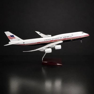 United States Air Force One VC-25A 1:150 model aircraft with sound-activated cabin lights and display stand.